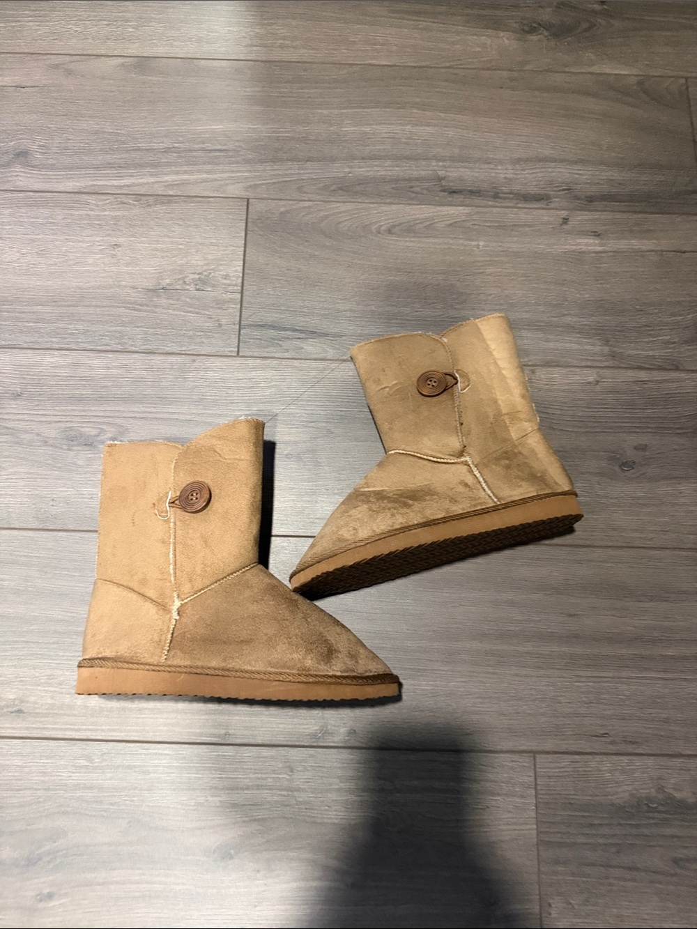 Classic Button-Closure Tan Suede Women’s Boots